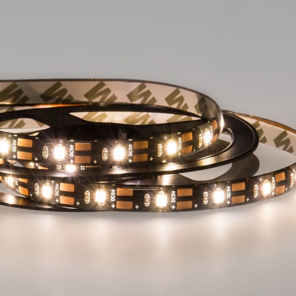 Лента светодиодная 5В, SMD2835, 4,8Вт/м, 60 LED/м, 3000K, 8мм, 1м, с USB коннектором, черная, IP65 LAMPER